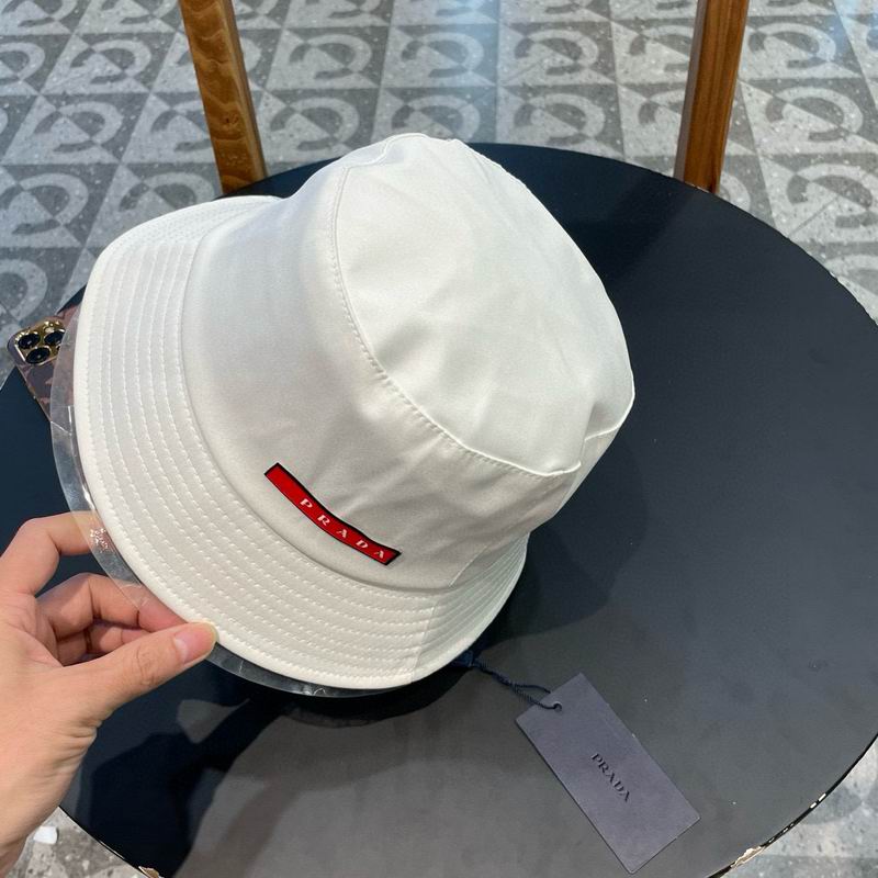 Prada hat (385)