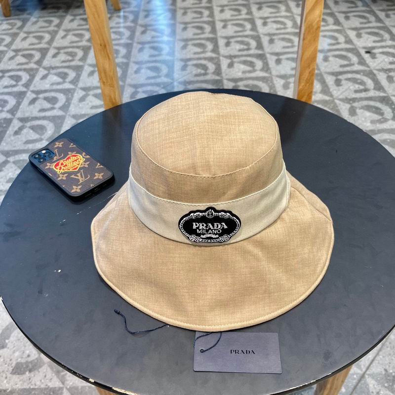 Prada hat (453)