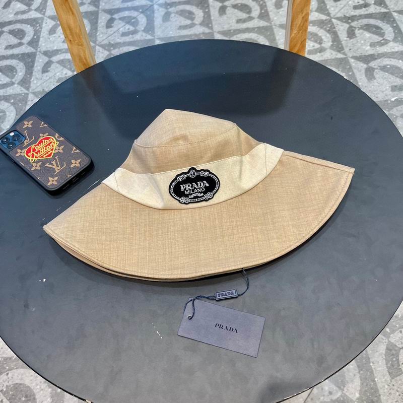 Prada hat (454)