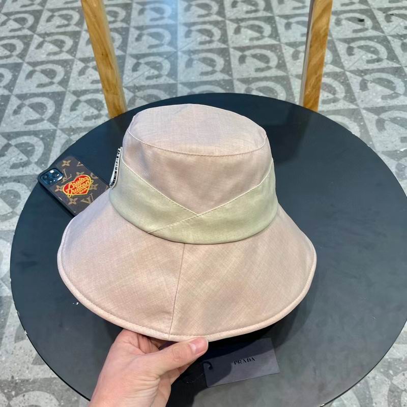 Prada hat (460)