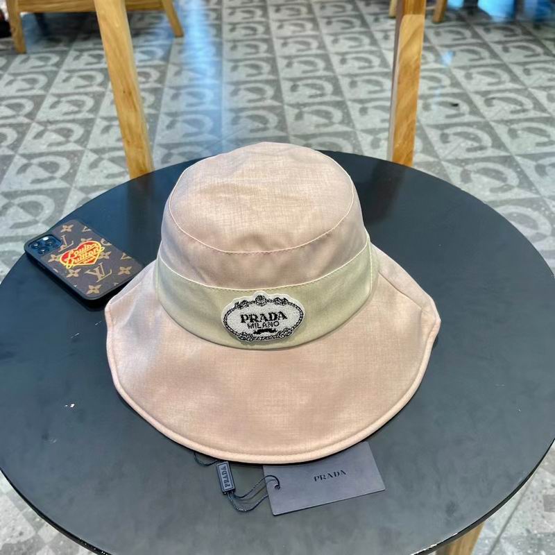 Prada hat (462)