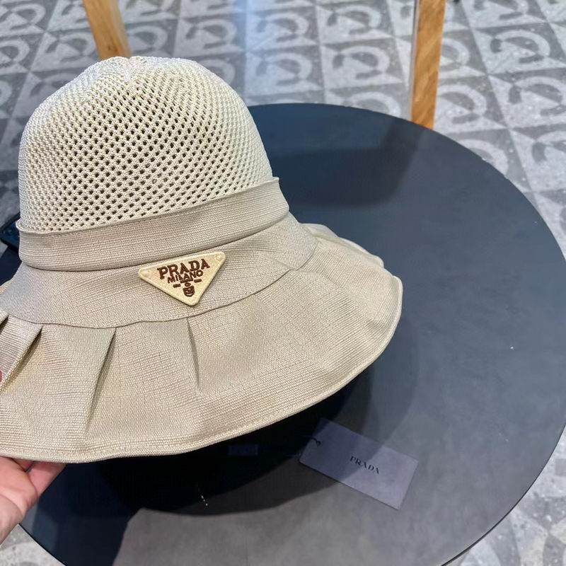 Prada hat (486)