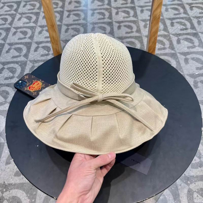 Prada hat (487)