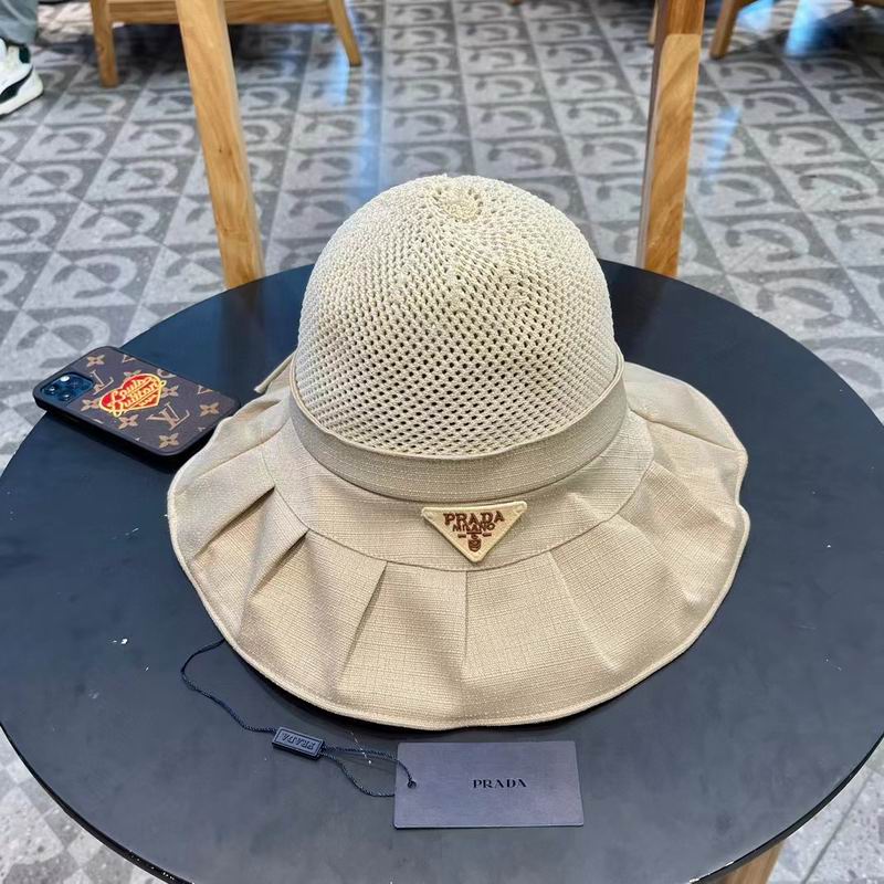 Prada hat (488)