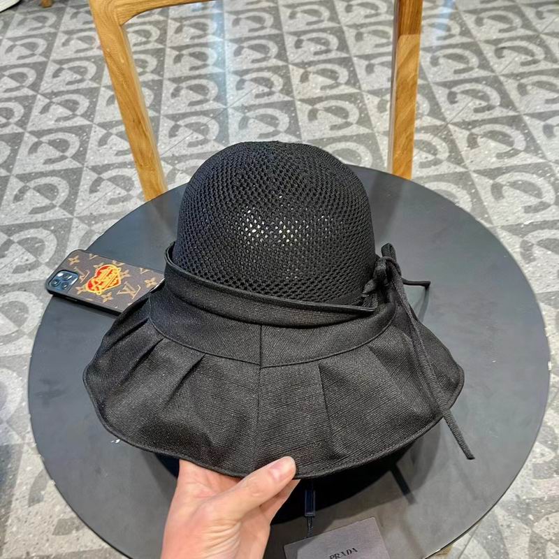 Prada hat (489)
