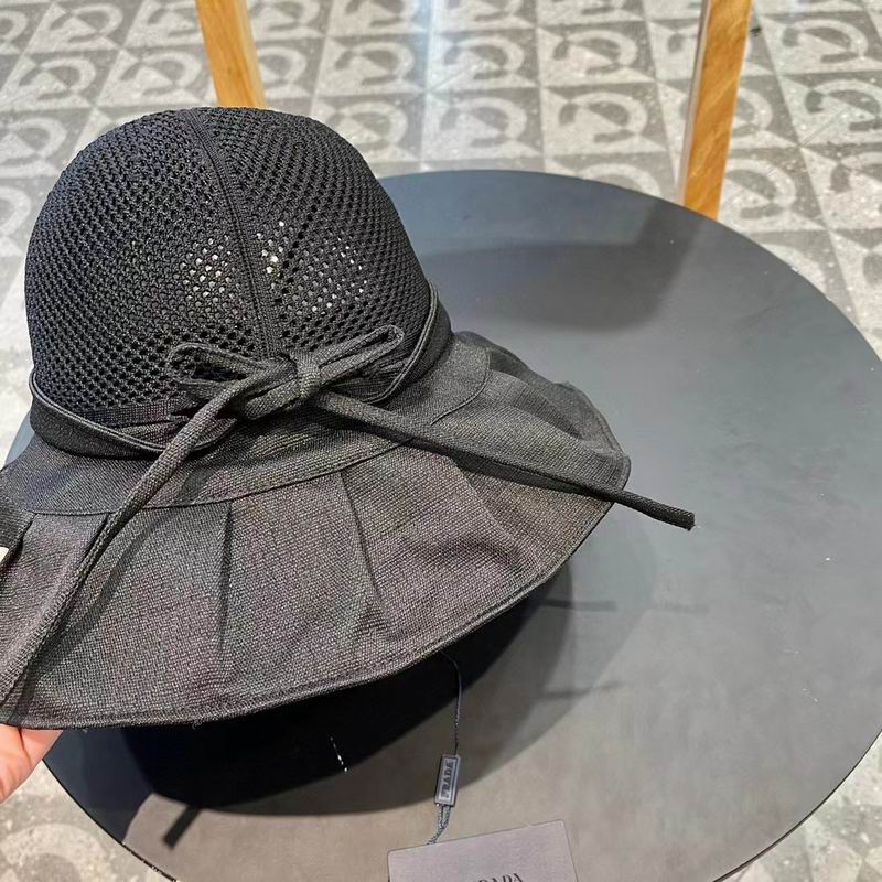 Prada hat (491)