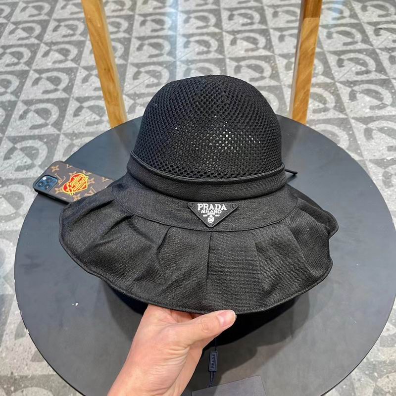 Prada hat (494)