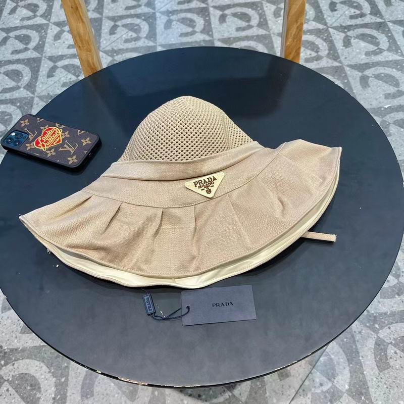 Prada hat (505)