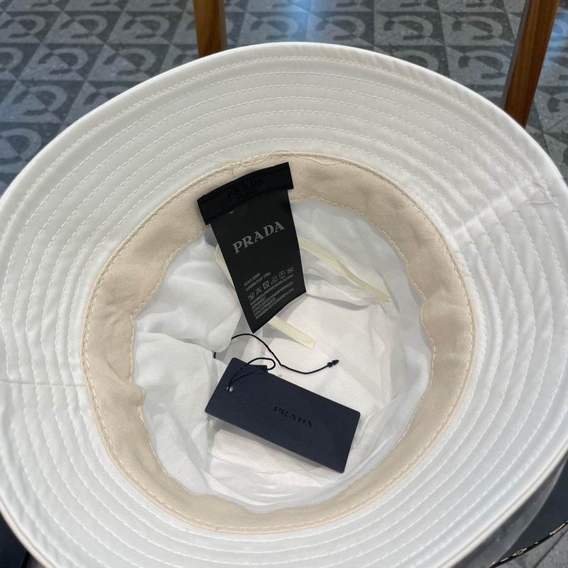Prada hat (507)