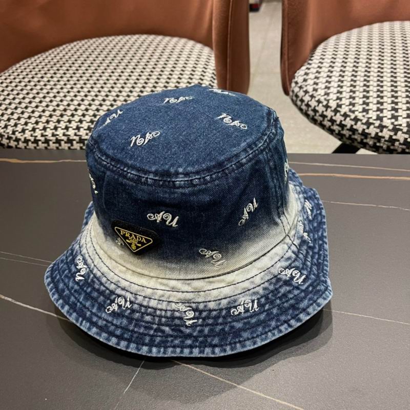 Prada hat (525)