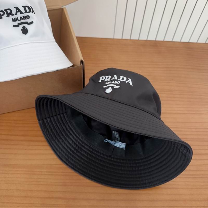 Prada hat dx (1062)