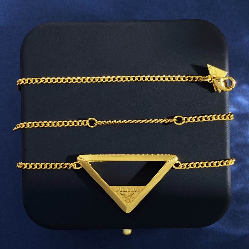 Prada necklace 05yxh02 (4)