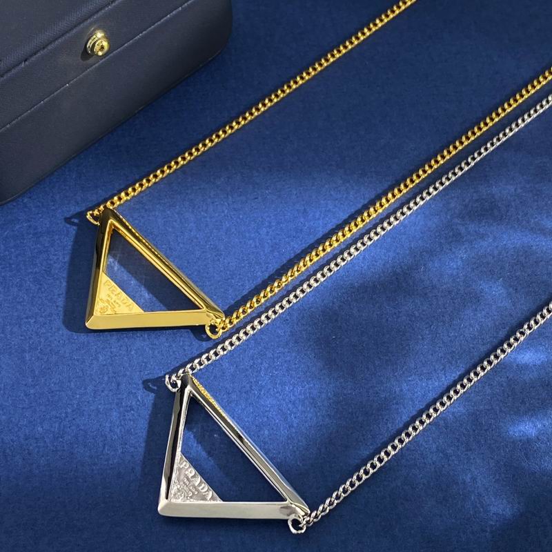 Prada necklace 05yxh02 (9)