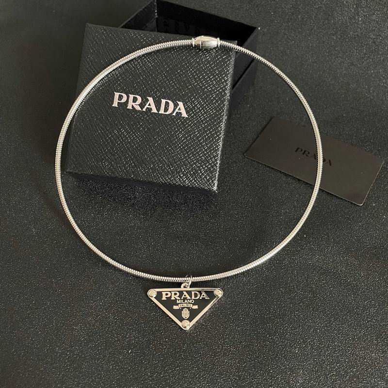 Prada necklace 07yxh01 (1)