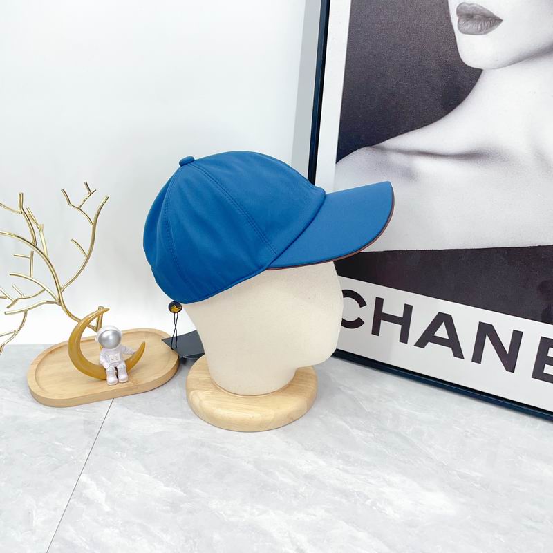 Stefano Ricc cap dx (535)