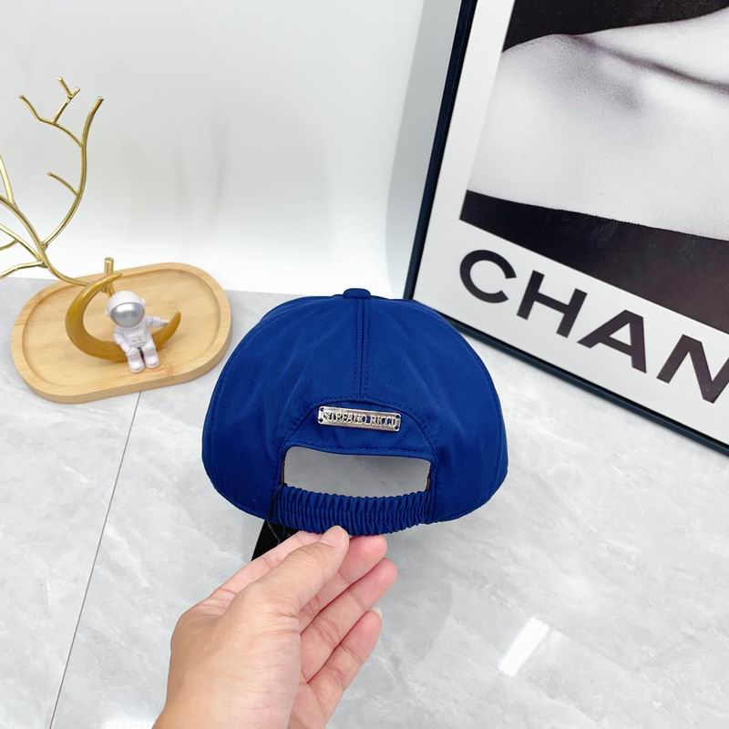 Stefano Ricc cap dx (557)