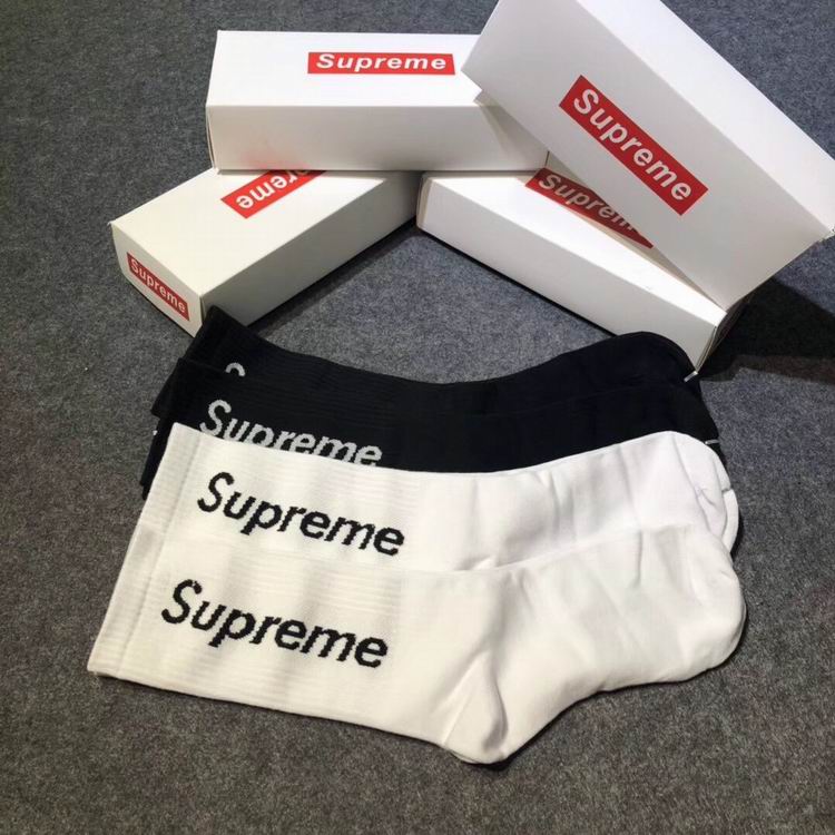 Supreme Sock  (2)