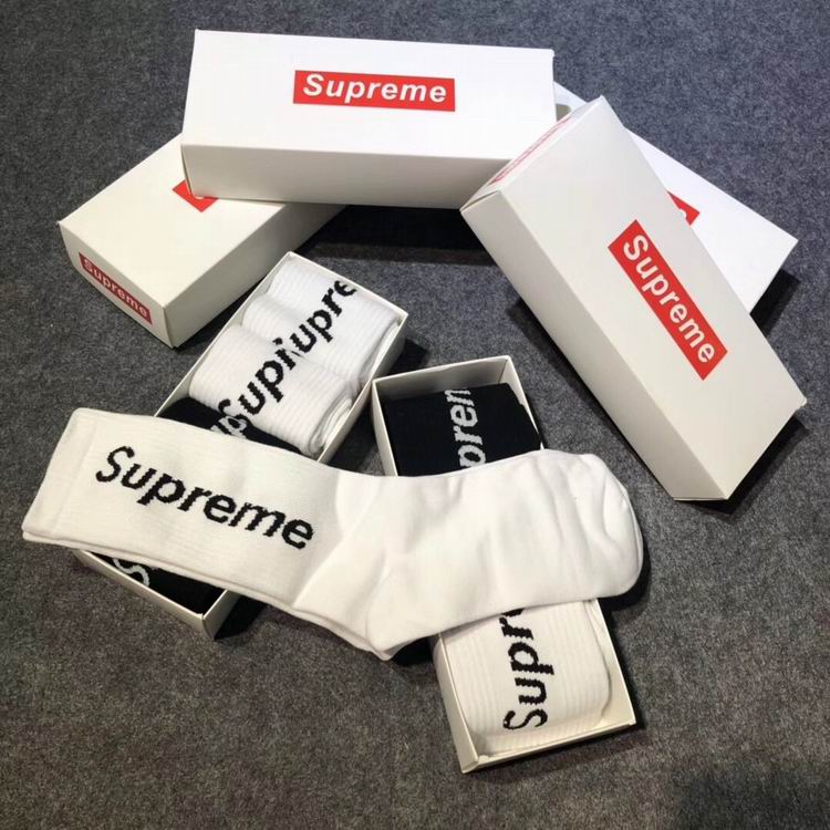 Supreme Sock  (3)