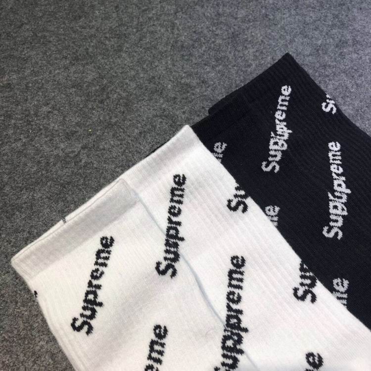 Supreme Sock  (3)