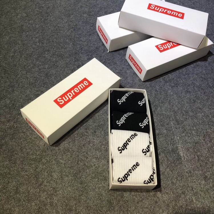 Supreme Sock  (4)