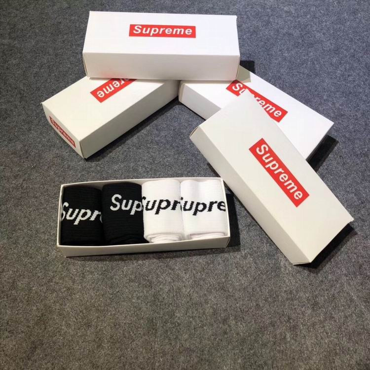 Supreme Sock  (5)
