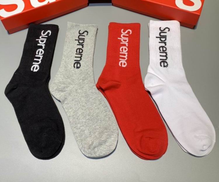 Supreme Sock   (1)