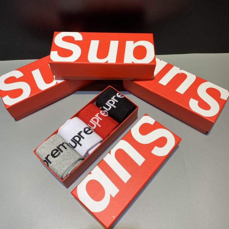 Supreme Sock   (4)