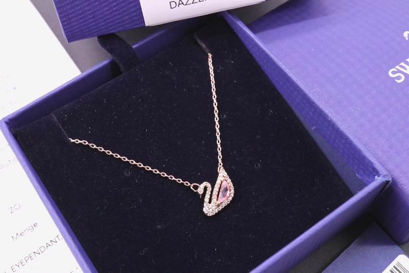 Swarovski Necklace 04yxh34 (3)