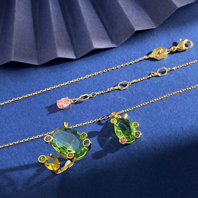 Swarovski Necklace 07yxh05 (2)