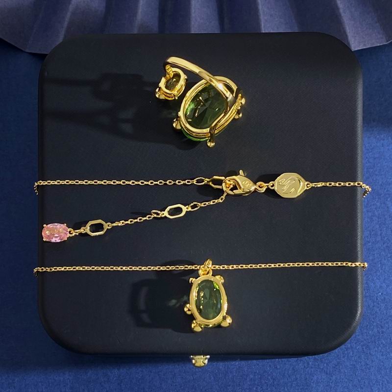 Swarovski Necklace 07yxh05 (4)