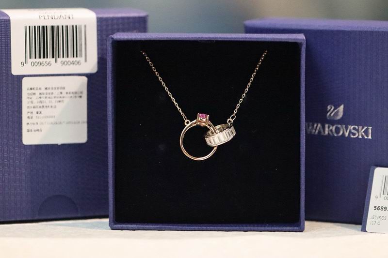 Swarovski Necklace 07yxh44 (2)