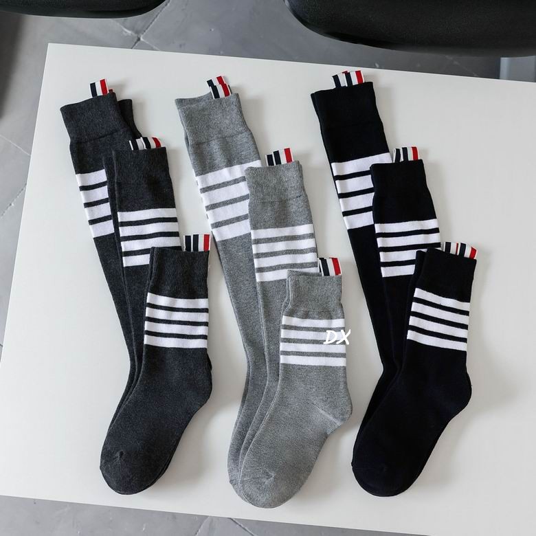 Thom Browne Socks  (2)
