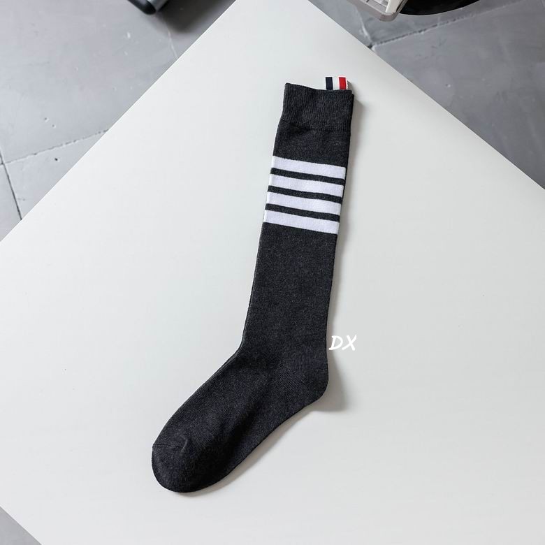 Thom Browne Socks  (7)