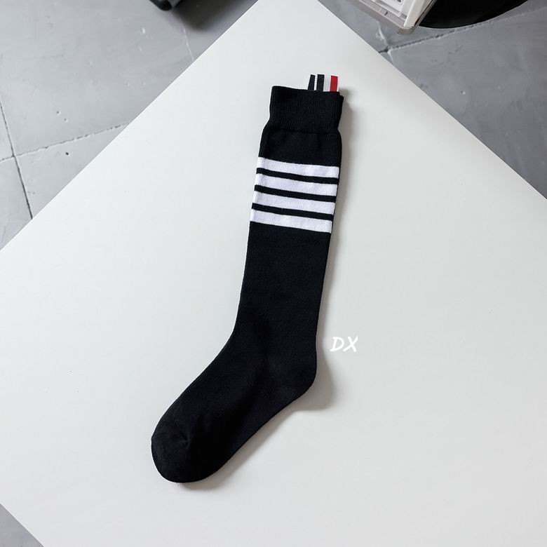 Thom Browne Socks   (1)