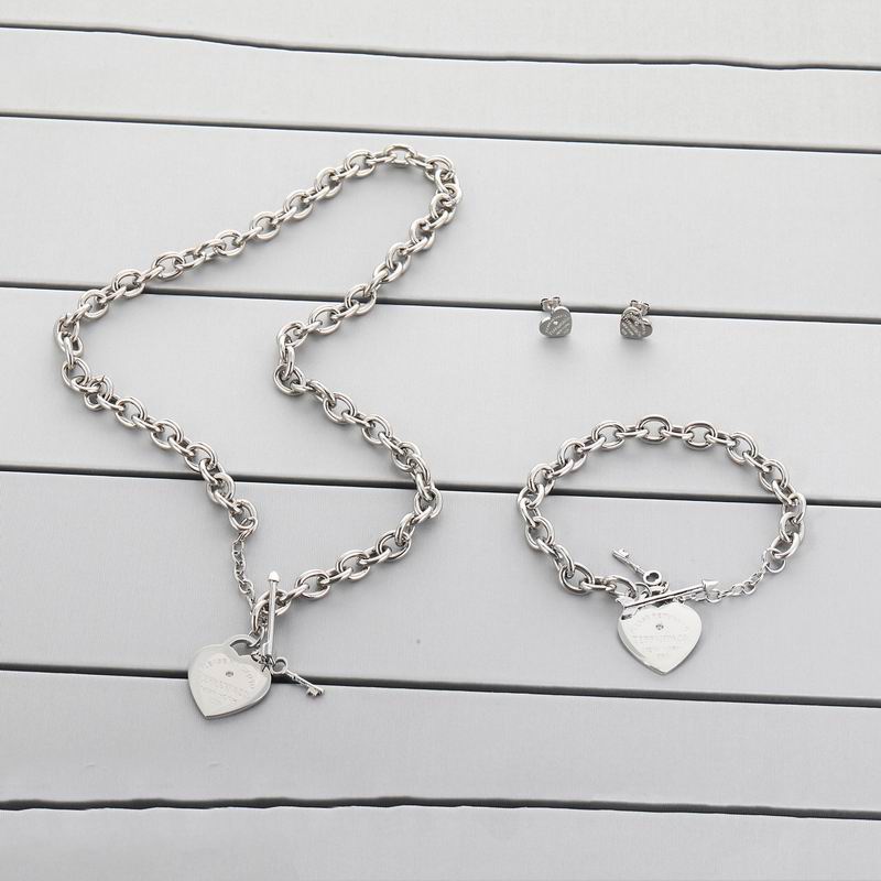 Tiffany suits 05yxh01 (1)