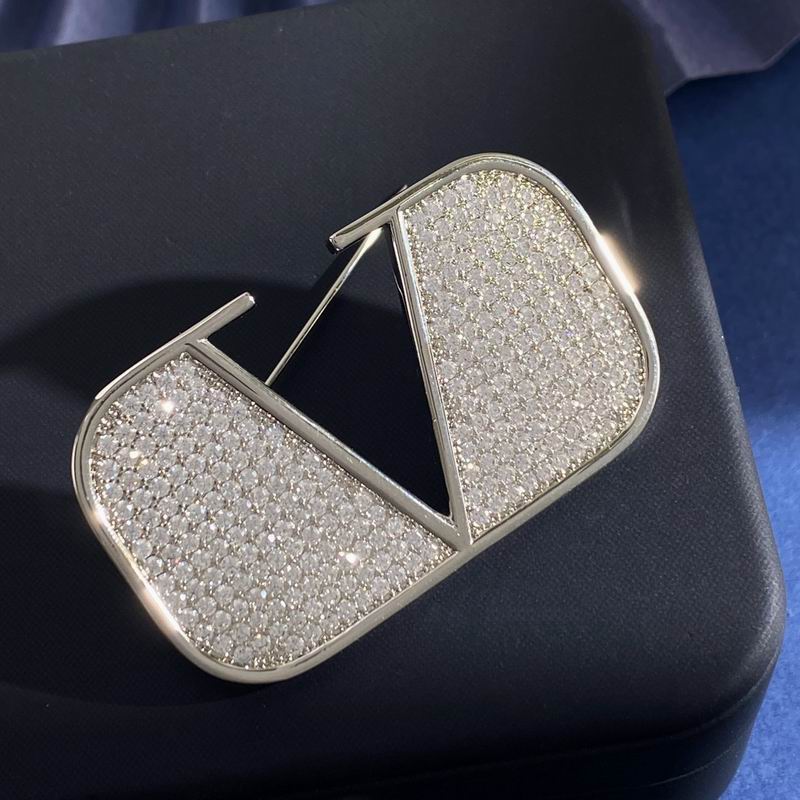 Valentino brooch 07yxh01 (1)
