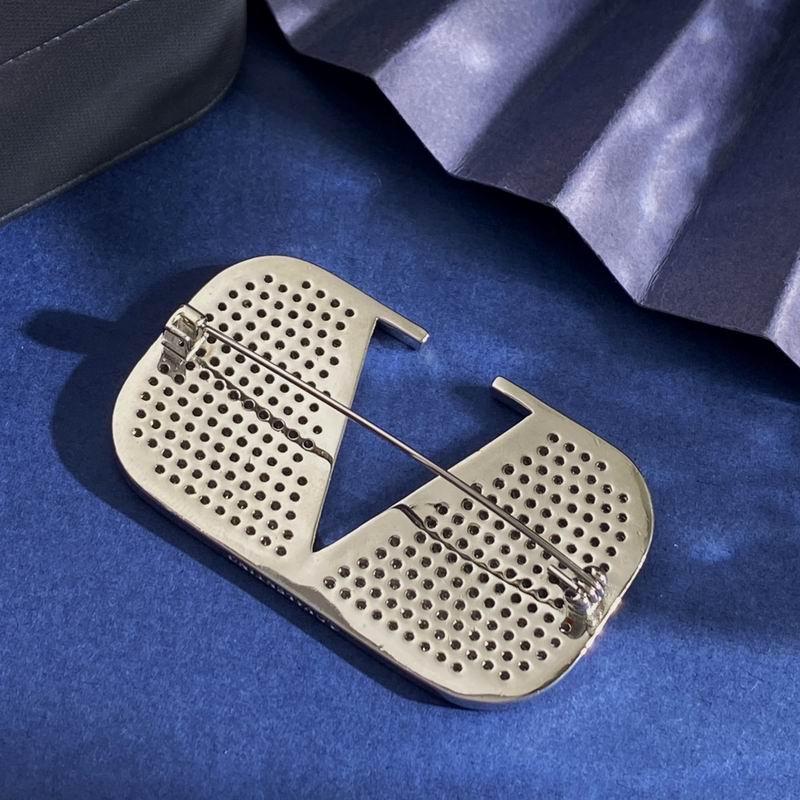 Valentino brooch 07yxh01 (2)