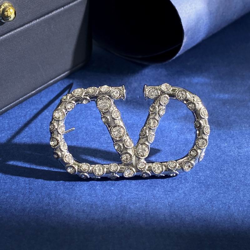 Valentino brooch 07yxh02 (1)