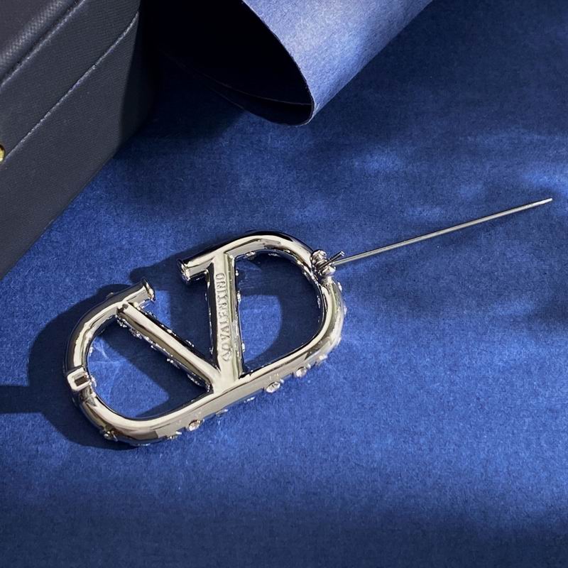 Valentino brooch 07yxh02 (4)