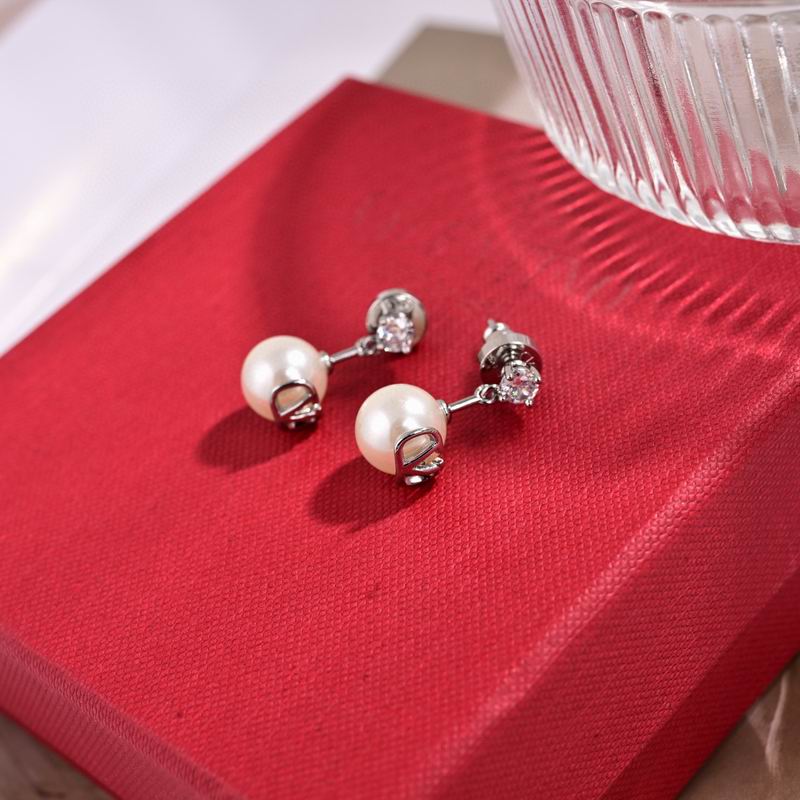 Valentino earring 05yxh04 (3)