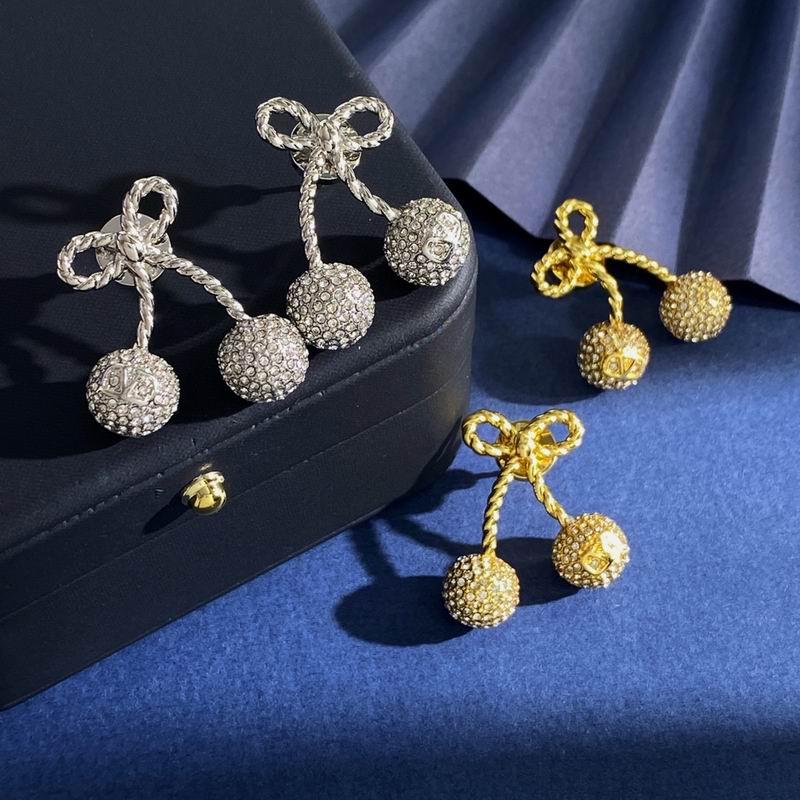 Valentino earring 06yxh02 (1)