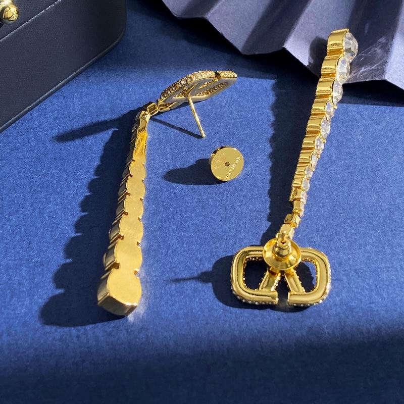 Valentino earring 06yxh10 (5)