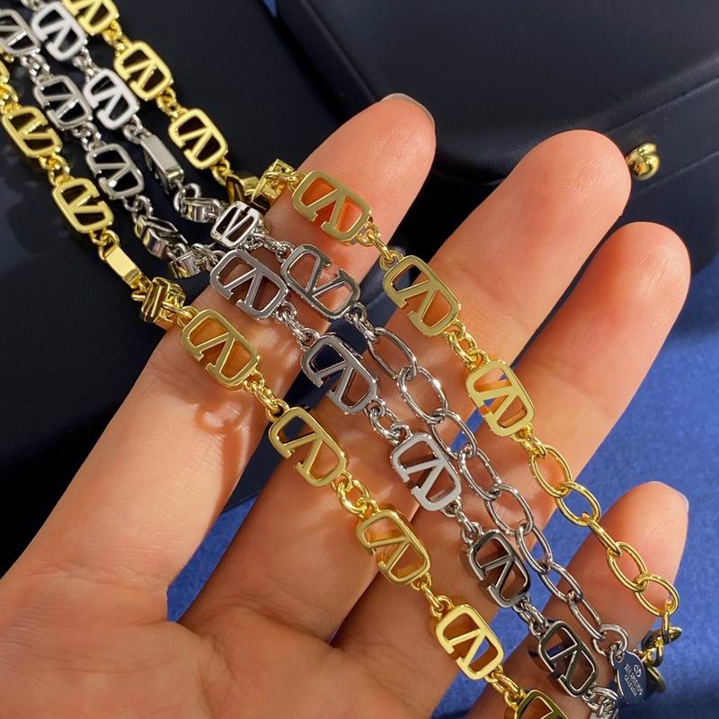 Valentino necklace 05yxh01 (7)