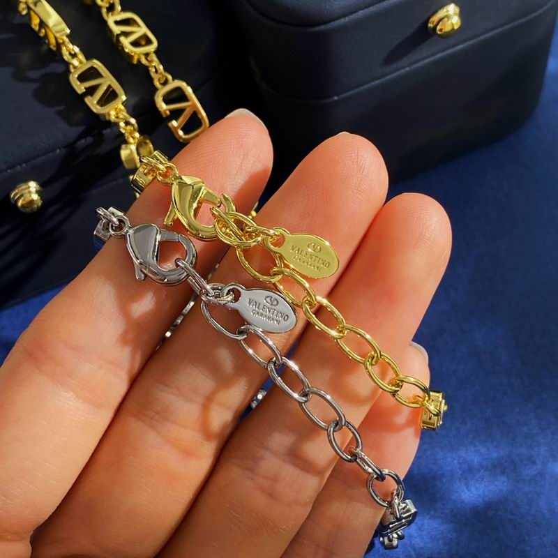 Valentino necklace 05yxh01 (8)