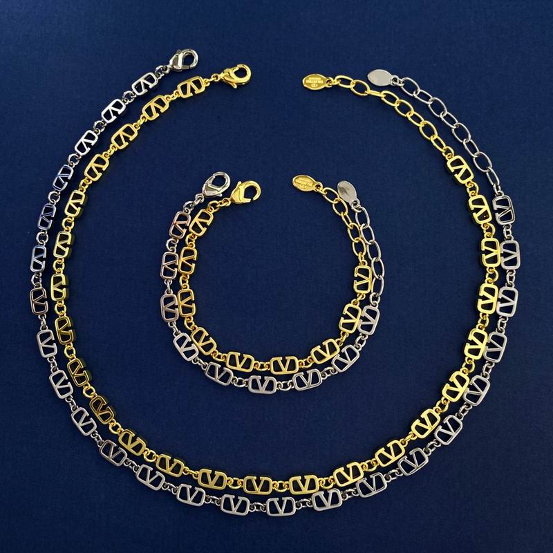 Valentino necklace 05yxh01 (9)