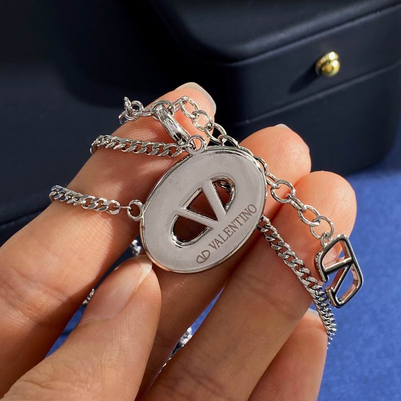 Valentino necklace 06yxh01 (8)