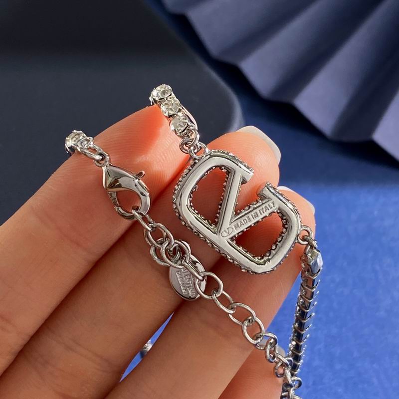 Valentino necklace 06yxh04 (7)