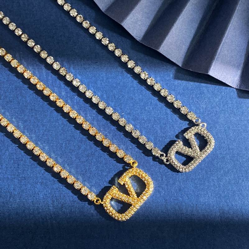 Valentino necklace 06yxh04 (9)
