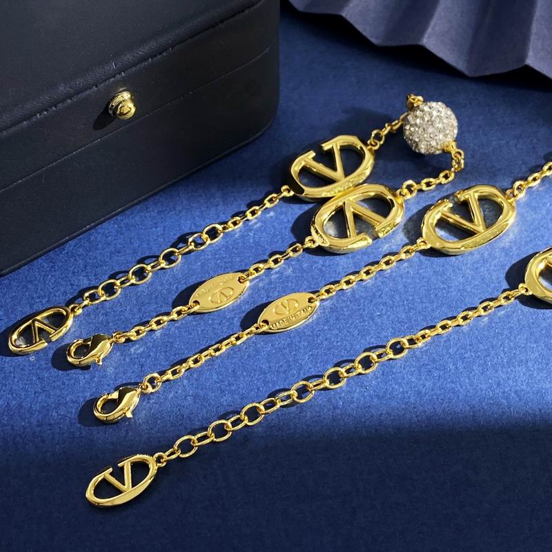 Valentino suits 06yxh01 (5)