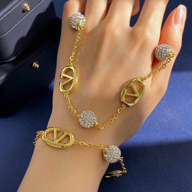 Valentino suits 06yxh01 (6)